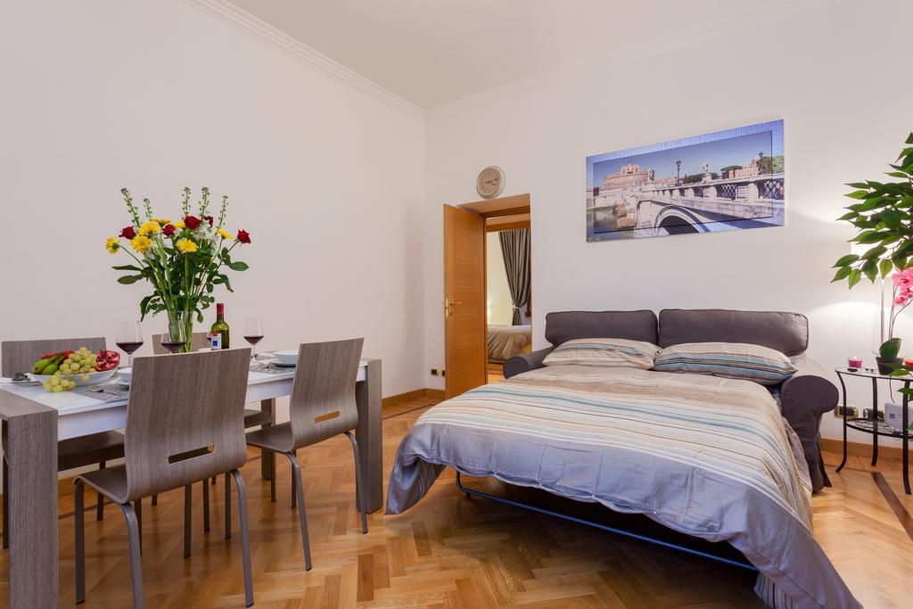 Vatican Loris House روما الغرفة الصورة