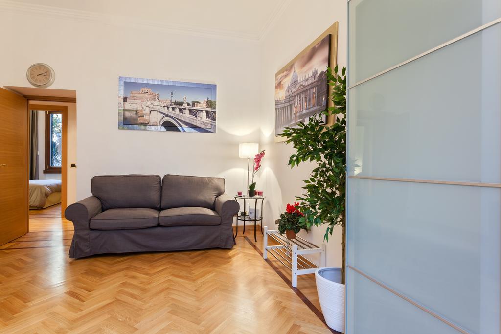 Vatican Loris House روما الغرفة الصورة